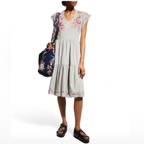 Johnny Was Jessica Tiered Embroidered Midi Dress Heathered Grey Size Small NWT - Picture 3 of 7